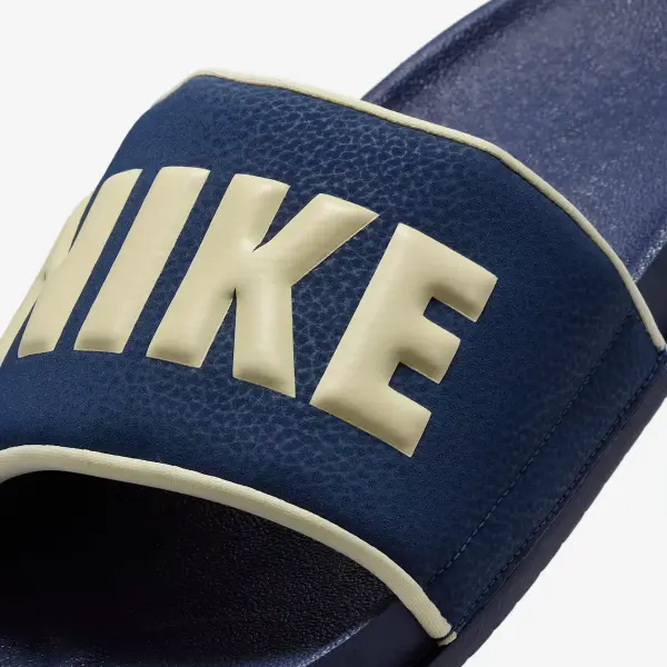 Nike-Offcourt